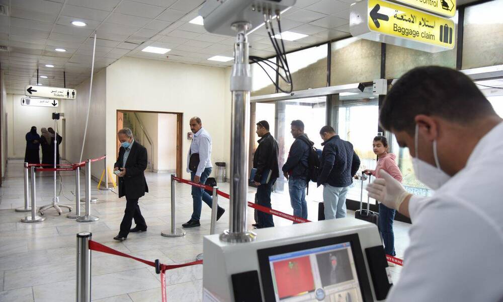 جهاز المخابرات .. يقبض على مدير مصرف متورط بالفساد في مطار بغداد