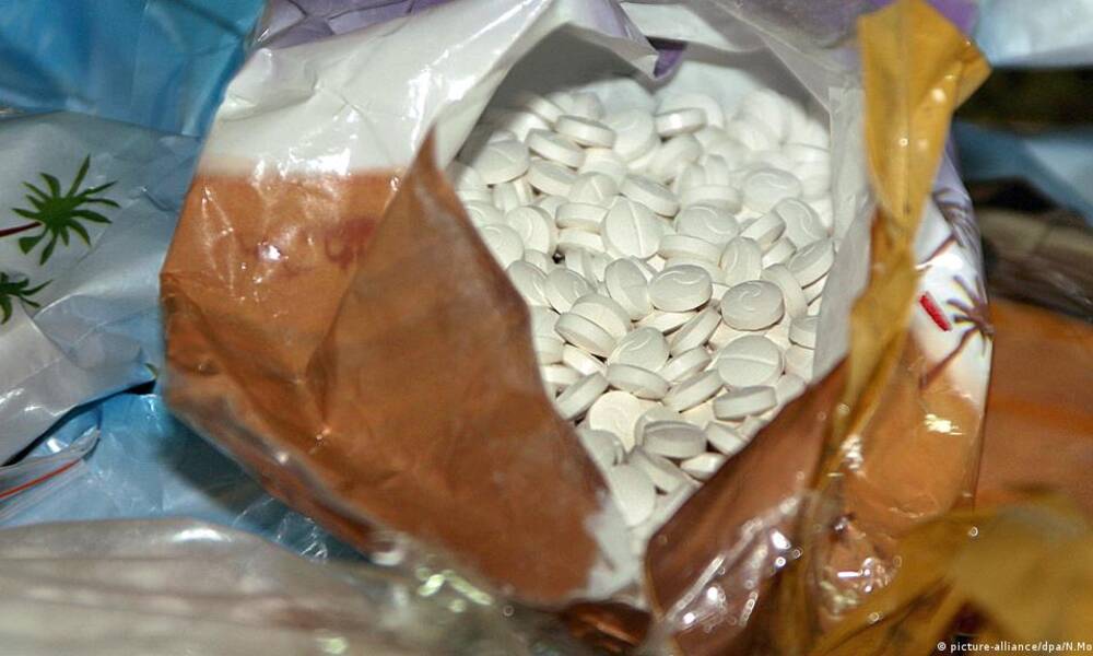 بالفيديو .. ضبط 101 كغم من مادة الكبتاغون المخدرة و5 اجهزة للقمار بمحافظة اربيل .