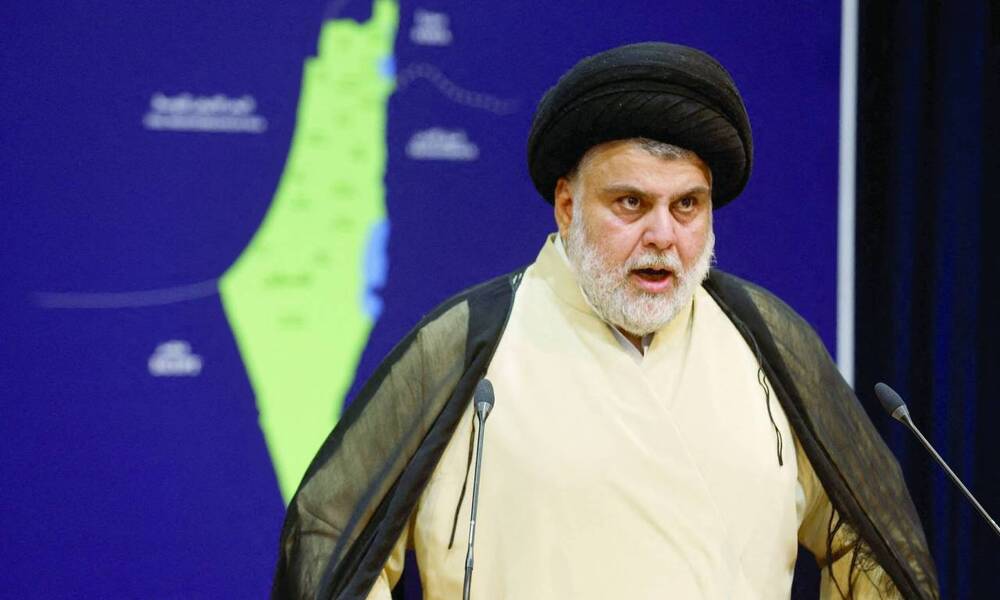 "طلقة في صدري" الصدر يتبرأ من أتباعه الذين يحملون السلاح ضد العراقيين