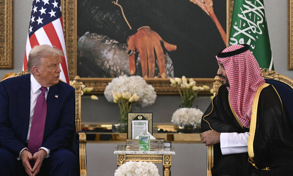 ترامب يبدأ جولته من السعودية.. لإبعاد "شبح" ثلاثي الأبعاد عن المنطقة