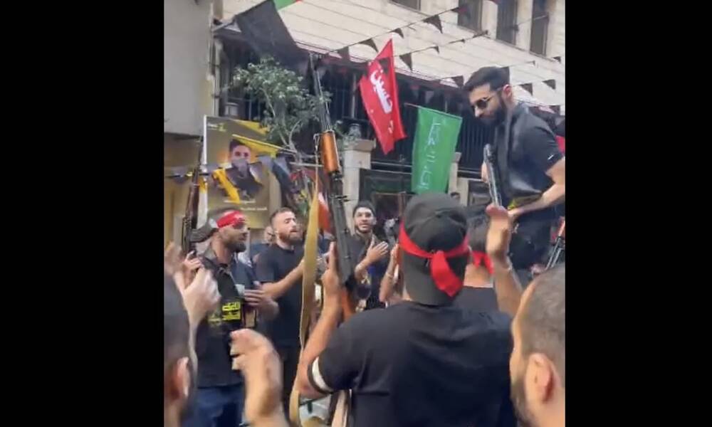 "غير مقبولة تحت أي مبرر".. رئيس الحكومة اللبنانية يرفض الاستعراضات المسلحة في بيروت