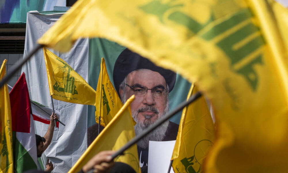 حـ ـزب الله يتحدى الدولة: "لن نسلّم السلاح ولو انسحبت إسرائيل.. والتصادم خيار وارد"