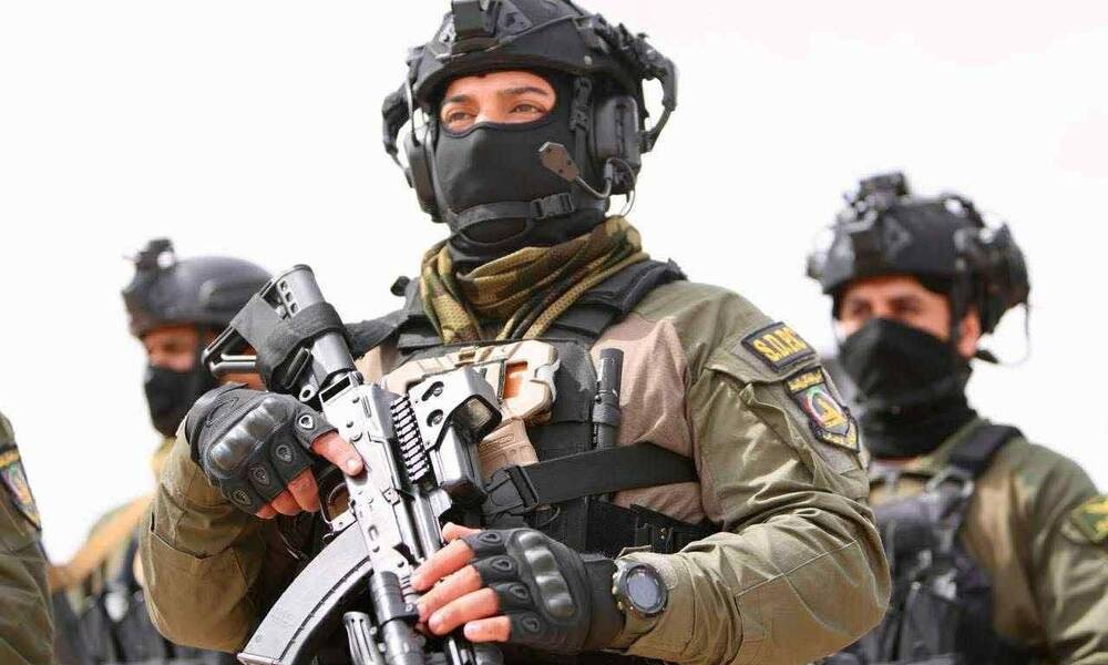 اعتقال مجموعة "باكستانية" بحوزتها أسلحة وملابس بشعارات "الحشد" بين زوار الأربعينية!