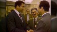 ماهو سبب زيارة محمد علي كلاي للعراق ولقاءه بالرئيس صدام حسين ؟؟ موقع امريكي يكشف التفاصيل