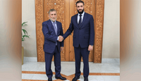 احمد الشرع يستقبل المبعوث الخاص لرئيس الوزراء العراقي عزت الشابندر