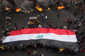 بالفيديو .. "يروح عزت يجي عزت" .. والشعب ما شاف عزة .. صدك "طايح حظنة" مثل ما كال الشابندر ؟!!