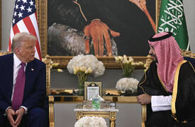 ترامب يبدأ جولته من السعودية.. لإبعاد "شبح" ثلاثي الأبعاد عن المنطقة
