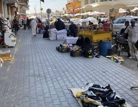 بسطيات إيرانية تغزو أسواق البصرة: أرباح يومية تعادل أسبوعًا في طهران