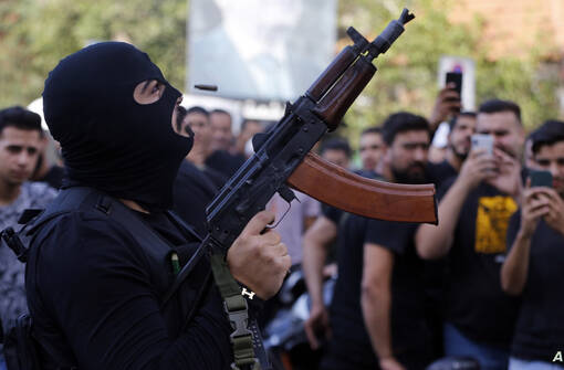 في العراق ولبنان.. السلاح أهمّ من الانتخابات