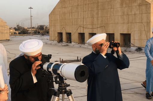 نطالب بحصر الهلال بيد الدولة