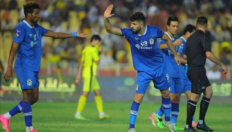 فريق القوة الجويةيقرر السفر إلى أوزباكستان بطائرة مدنية