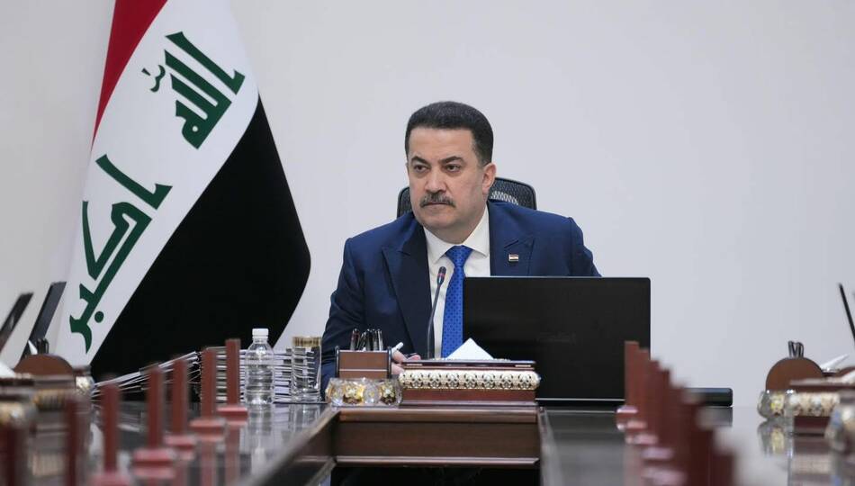 بعد إفلاس الخزينة.. الحكومة تسحب أمانات المقاولين لصرف الرواتب