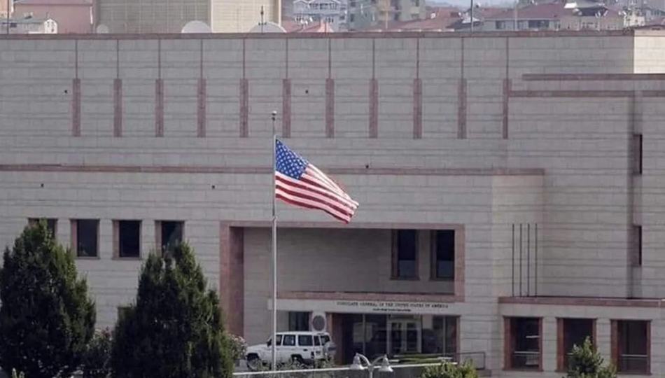امريكا تحذر رعاياها في لبنان.. ومبعوث ترامب: المرحلة حرجة وتنذر بانفجار الأوضاع